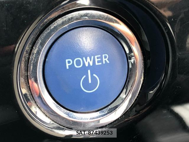 Toyota PRIUS 2019-11 8769827-15