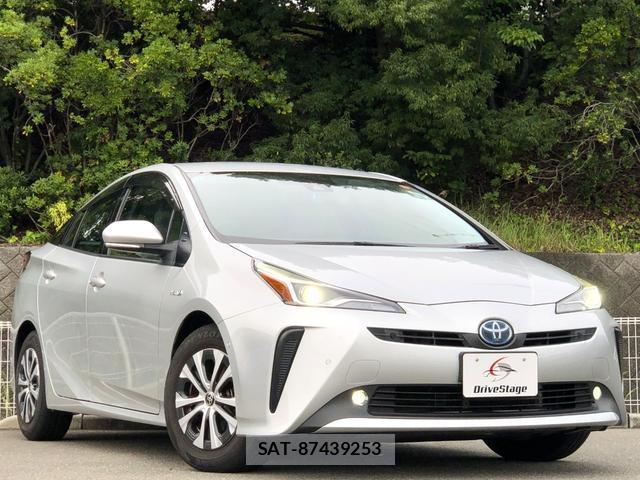 Toyota PRIUS 2019-11 8769827-2