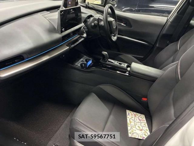 Toyota PRIUS 2023-11 8770046-3