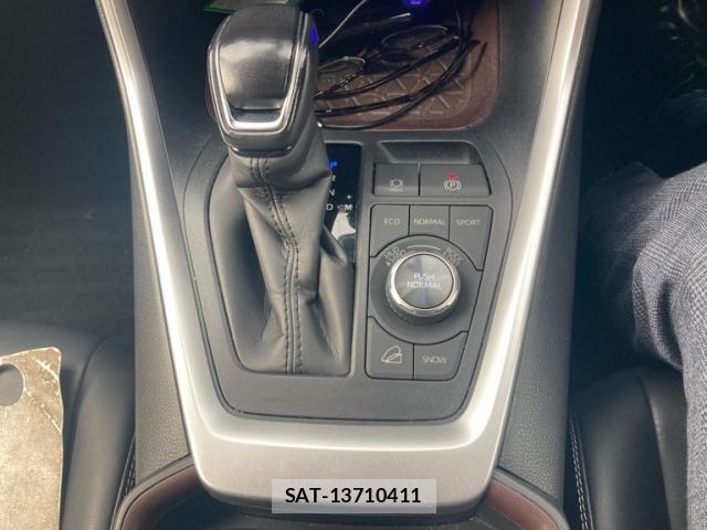 Toyota RAV4 2020-12 8768795-9