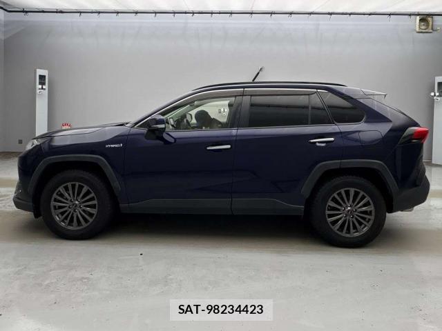 Toyota RAV4 2020-08 8769681-7