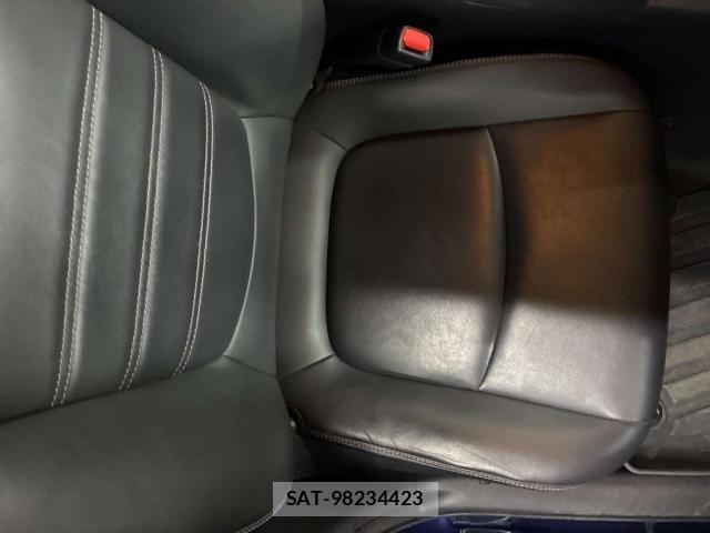 Toyota RAV4 2020-08 8769681-9