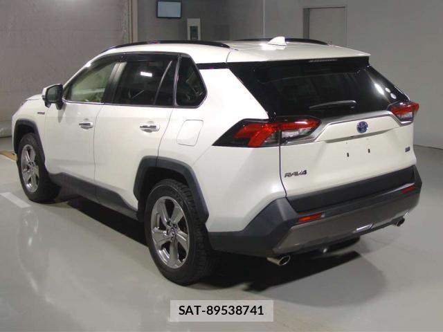 Toyota RAV4 2019-07 8769917-3