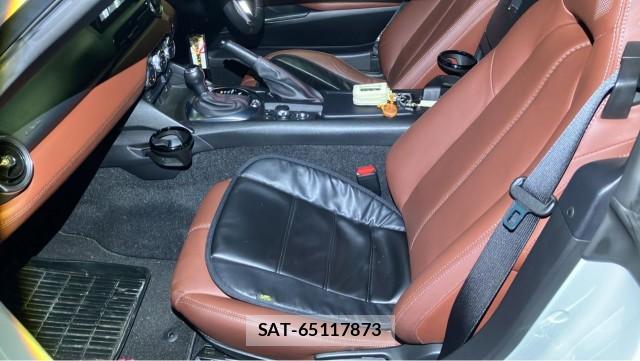 Mazda ROADSTER 2019-01 8769613-6