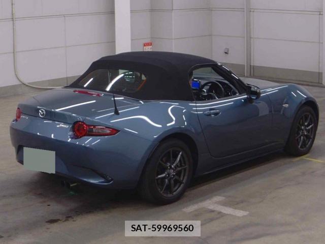 Mazda ROADSTER 2017-03 8769663-1
