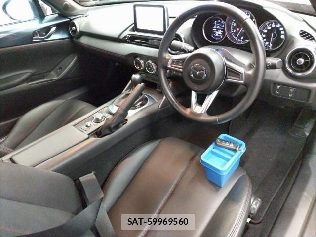 Mazda ROADSTER 2017-03 8769663-2
