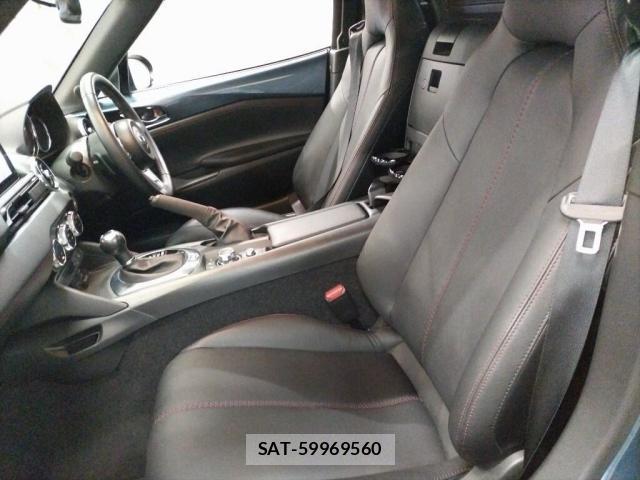 Mazda ROADSTER 2017-03 8769663-5