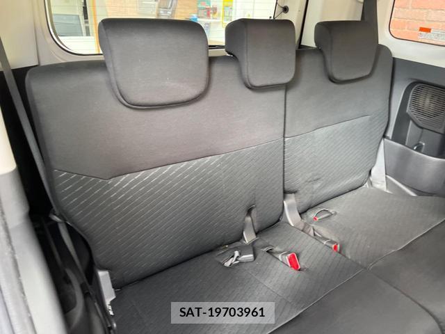 Toyota ROOMY 2018-05 8769127-12