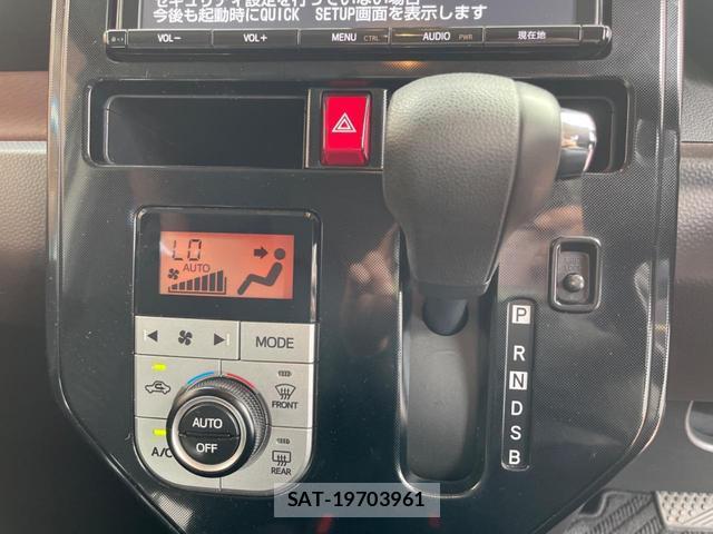 Toyota ROOMY 2018-05 8769127-5