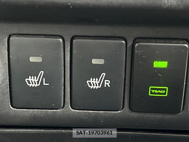 Toyota ROOMY 2018-05 8769127-7