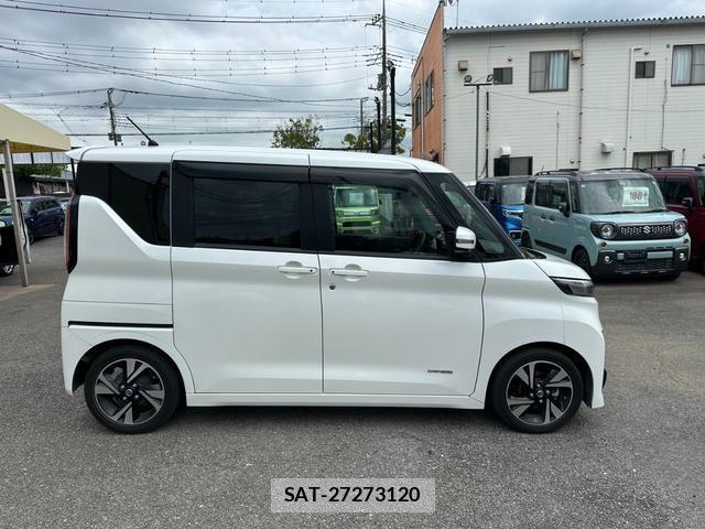 Nissan ROOX 2020-03 8770156-1