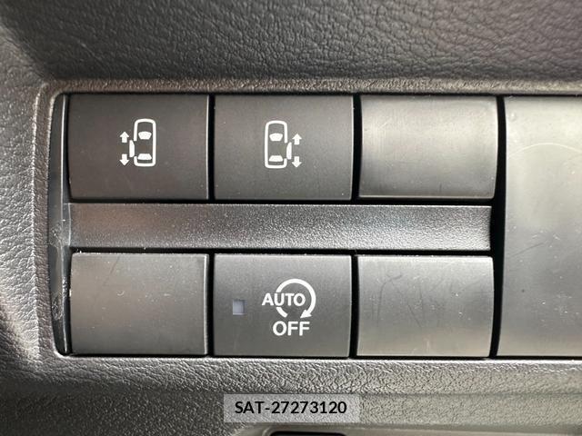 Nissan ROOX 2020-03 8770156-13
