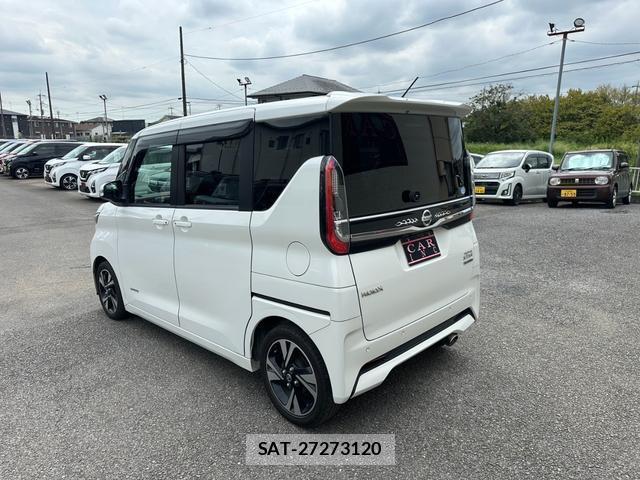 Nissan ROOX 2020-03 8770156-8
