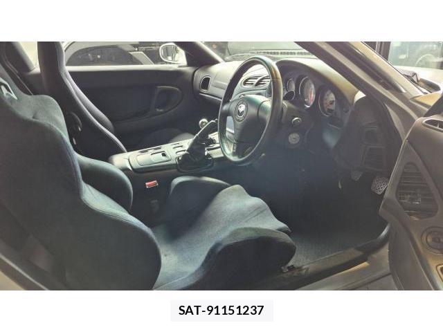 Mazda RX-7 2002-03 8769441-11