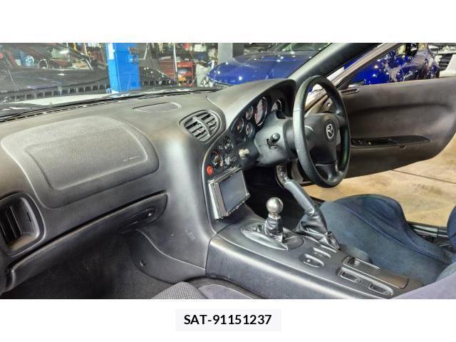 Mazda RX-7 2002-03 8769441-12