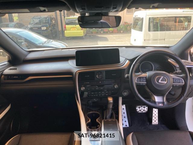 Lexus RX 2019-09 8768743-4