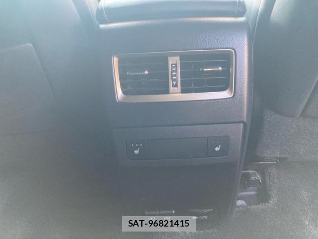 Lexus RX 2019-09 8768743-5