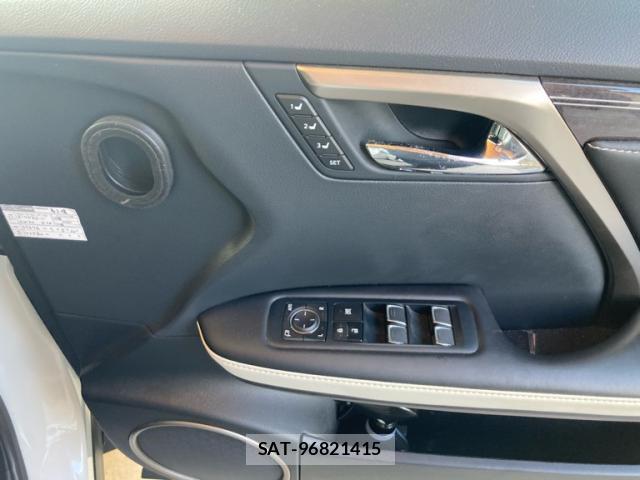 Lexus RX 2019-09 8768743-7
