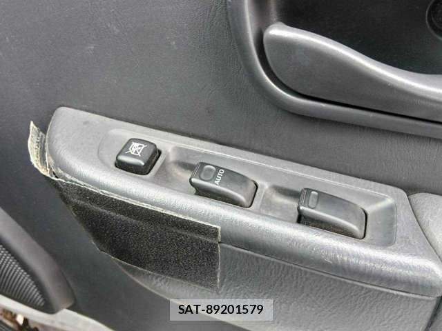 Subaru SAMBAR TRUCK 2009-12 8768752-18