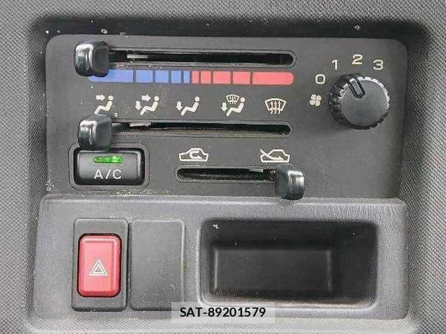 Subaru SAMBAR TRUCK 2009-12 8768752-19