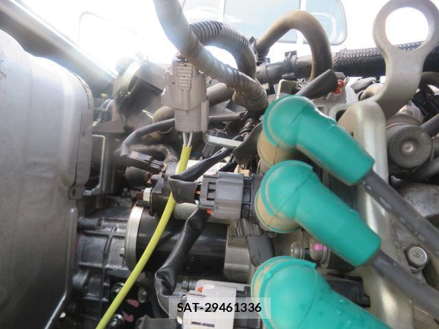 Subaru SAMBAR TRUCK 2011-10 8770172-18