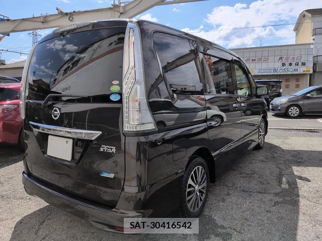 Nissan SERENA 2014-01 8769011-10