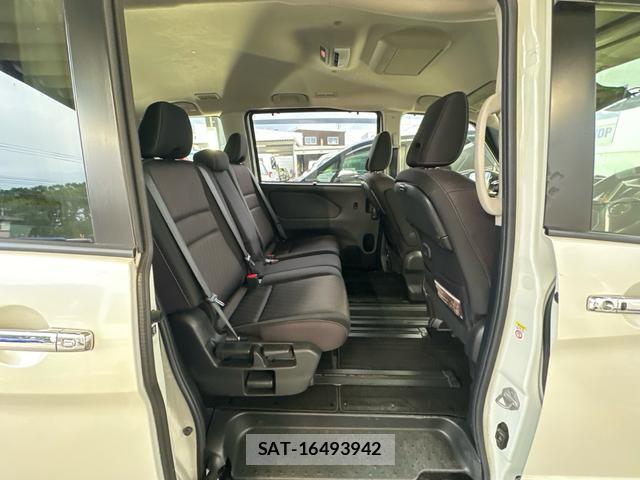 Nissan SERENA 2019-07 8769392-12