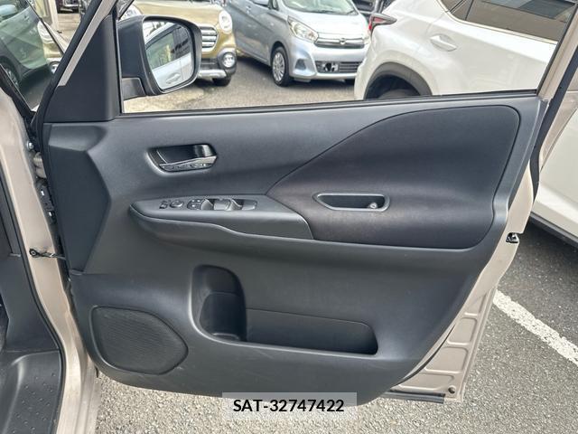 Nissan SERENA 2017-11 8769394-10