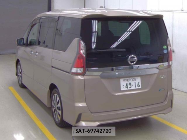 Nissan SERENA 2017-05 8769847-1
