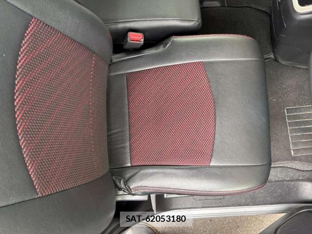 Nissan SERENA 2017-07 8770048-10