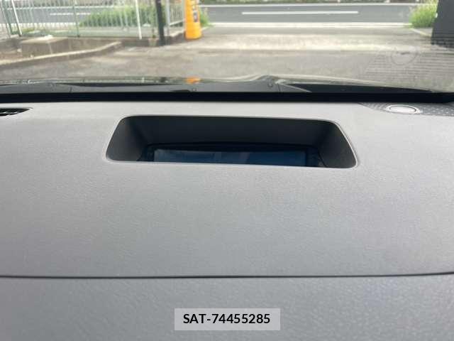 Nissan SERENA 2023-10 8770117-7