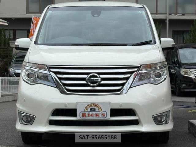 Nissan SERENA 2015-12 8770173-1