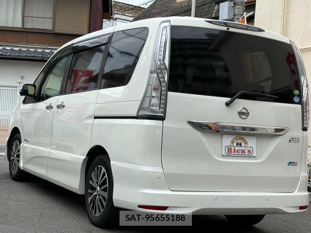 Nissan SERENA 2015-12 8770173-6