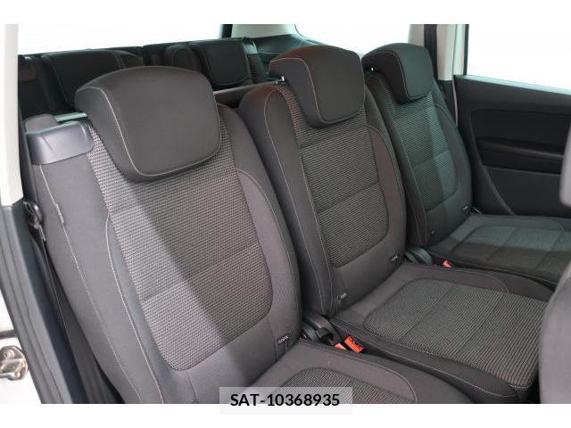 VolksWagen SHARAN 2017-07 8768703-11