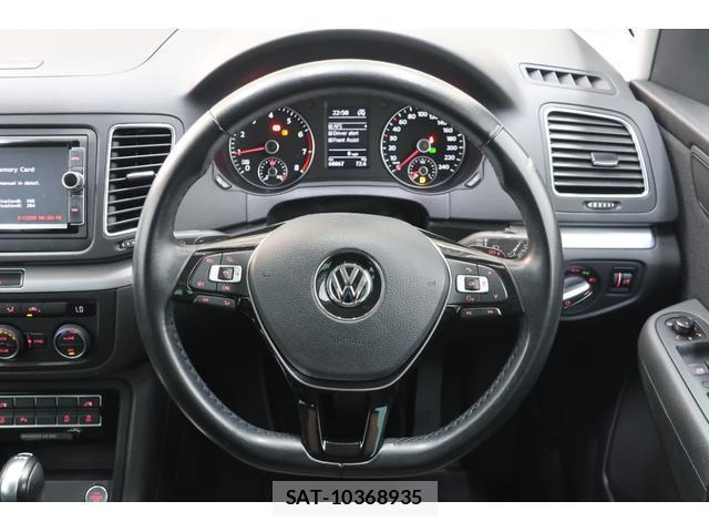 VolksWagen SHARAN 2017-07 8768703-6