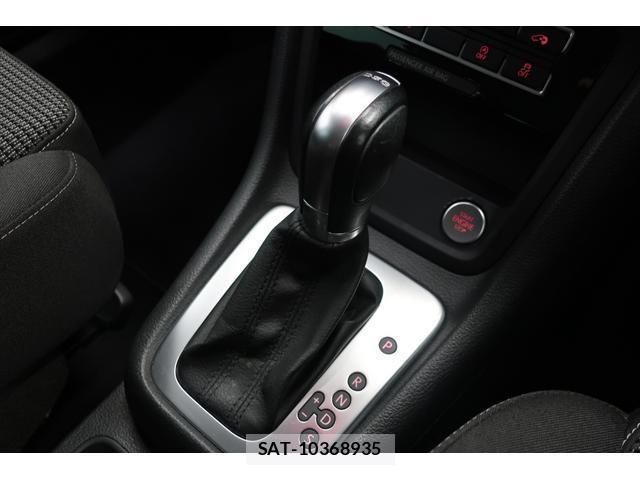 VolksWagen SHARAN 2017-07 8768703-7