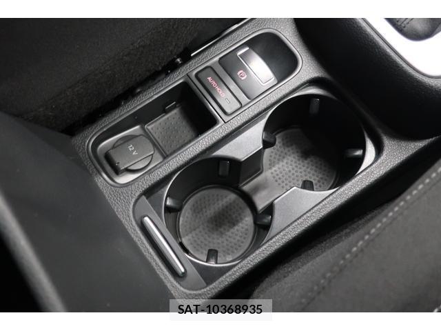 VolksWagen SHARAN 2017-07 8768703-8