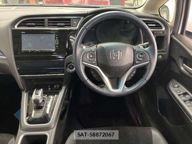 Honda SHUTTLE 2019-03 8769671-5