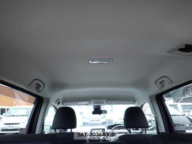 Toyota SIENTA 2022-01 8768839-16