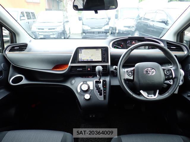 Toyota SIENTA 2022-01 8768839-2