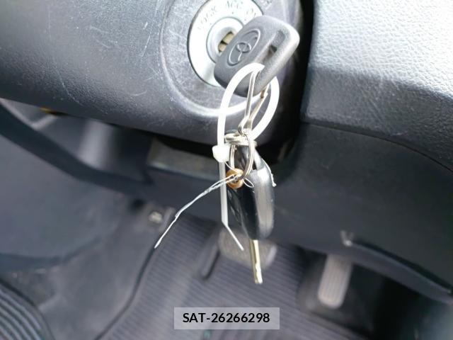 Toyota SIENTA 2016-08 8768938-14