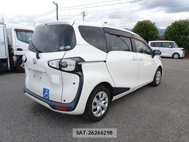 Toyota SIENTA 2016-08 8768938-4