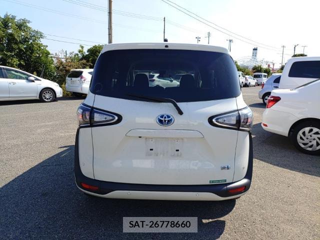 Toyota SIENTA 2021-08 8768939-1