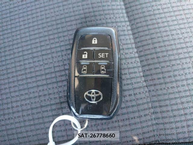 Toyota SIENTA 2021-08 8768939-14