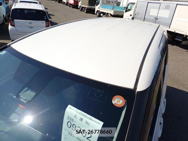 Toyota SIENTA 2021-08 8768939-6