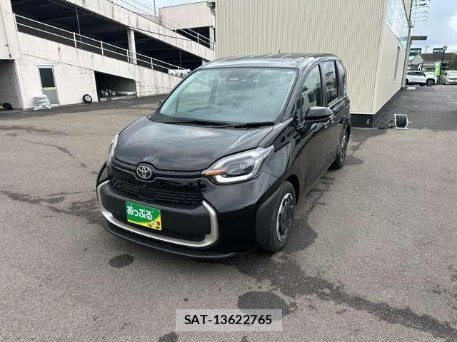 Toyota SIENTA 2023-01 8769301-1