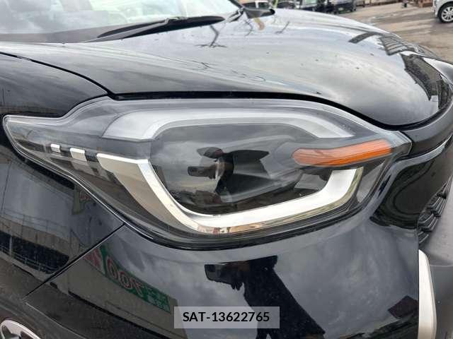 Toyota SIENTA 2023-01 8769301-10