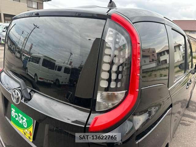 Toyota SIENTA 2023-01 8769301-11