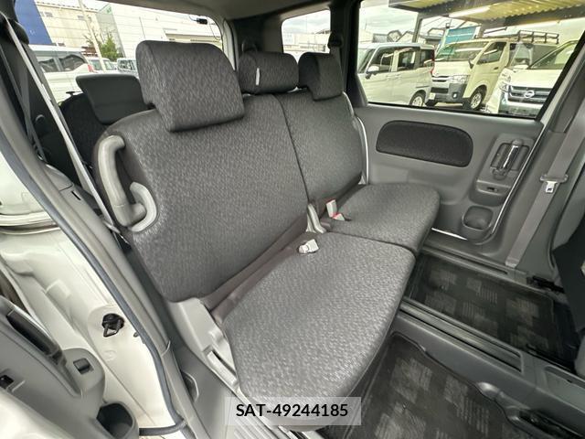 Toyota SIENTA 2014-06 8769391-14