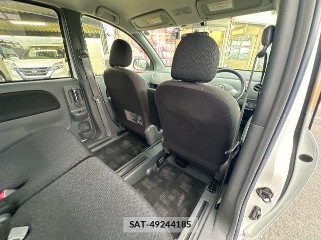 Toyota SIENTA 2014-06 8769391-15